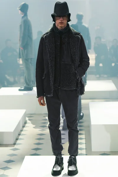 Look 6